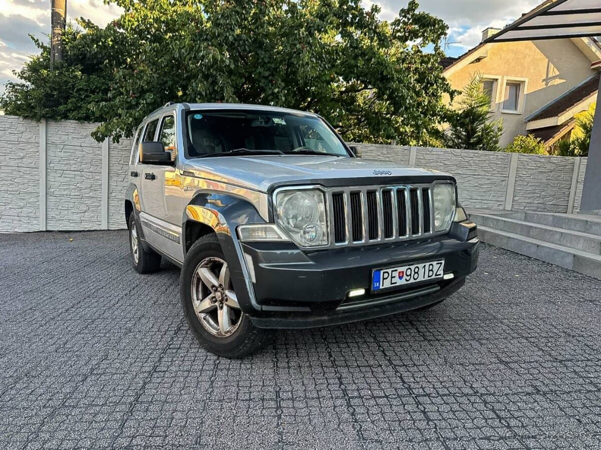 2008 Jeep CHEROKEE