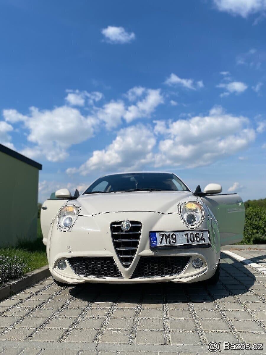 2011 Alfa Romeo MITO