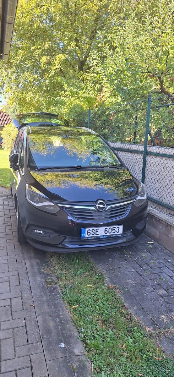 2018 Opel ZAFIRA