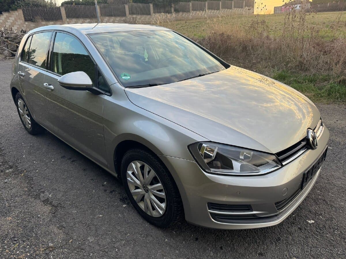 2013 Volkswagen GOLF