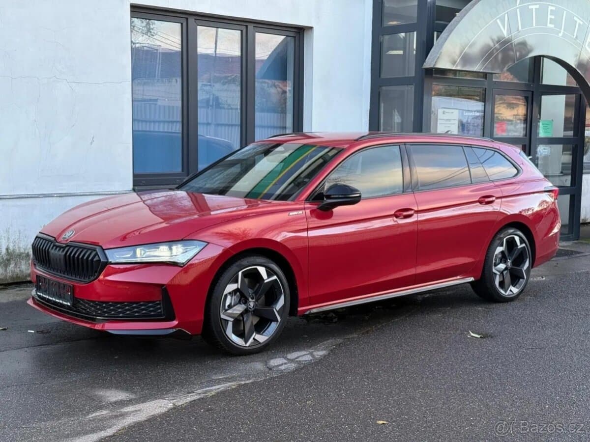 2025 Škoda SUPERB