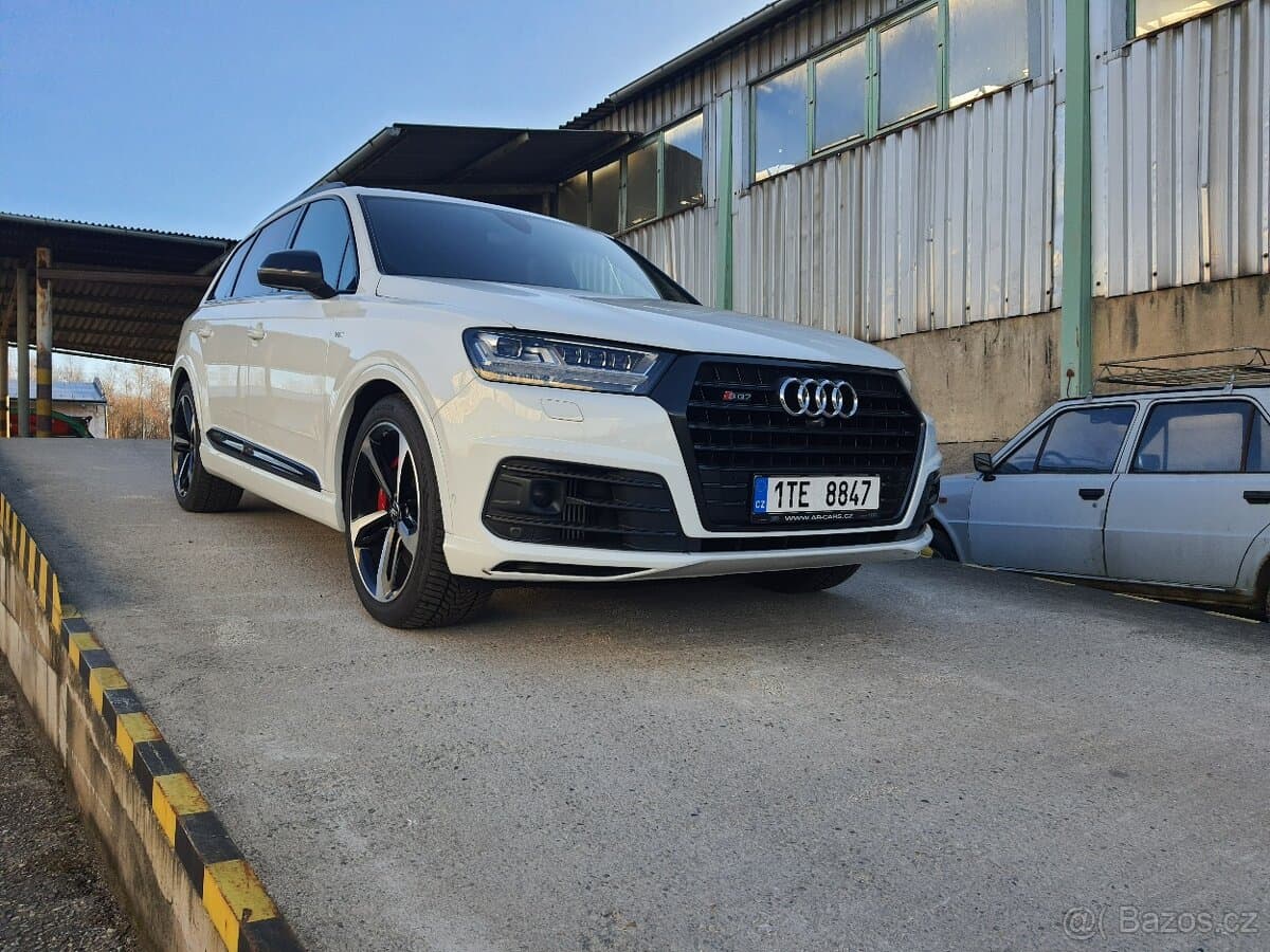 2017 Audi SQ7