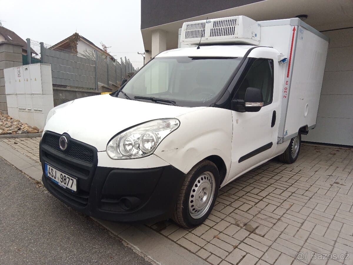 2011 Fiat DOBLO