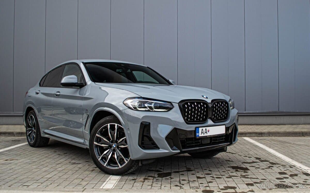 2023 BMW X4