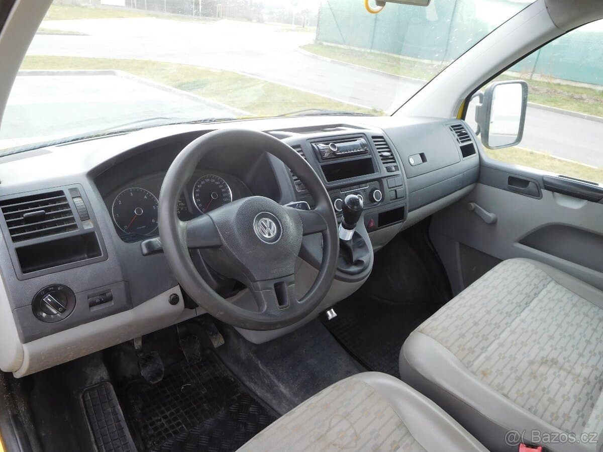 2012 Volkswagen TRANSPORTER