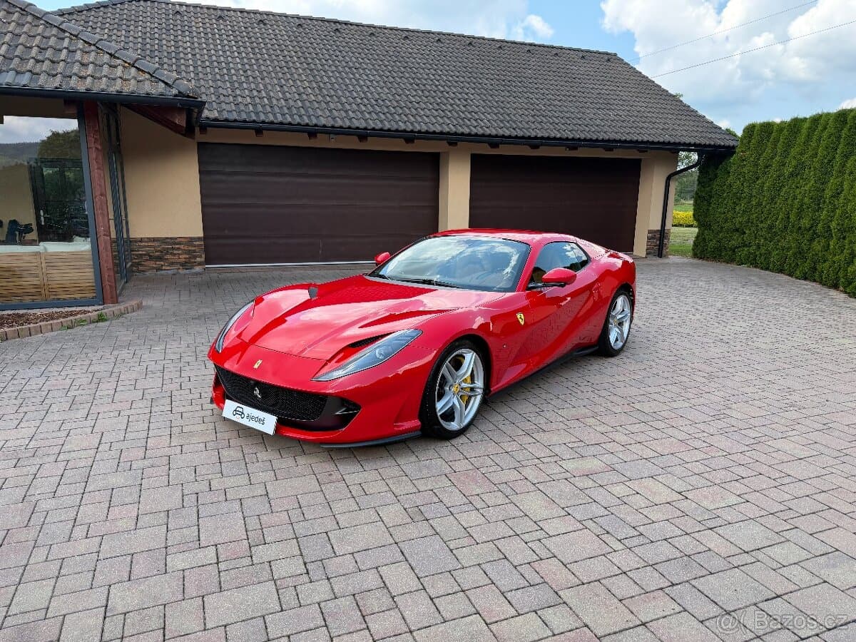 2022 Ferrari 812