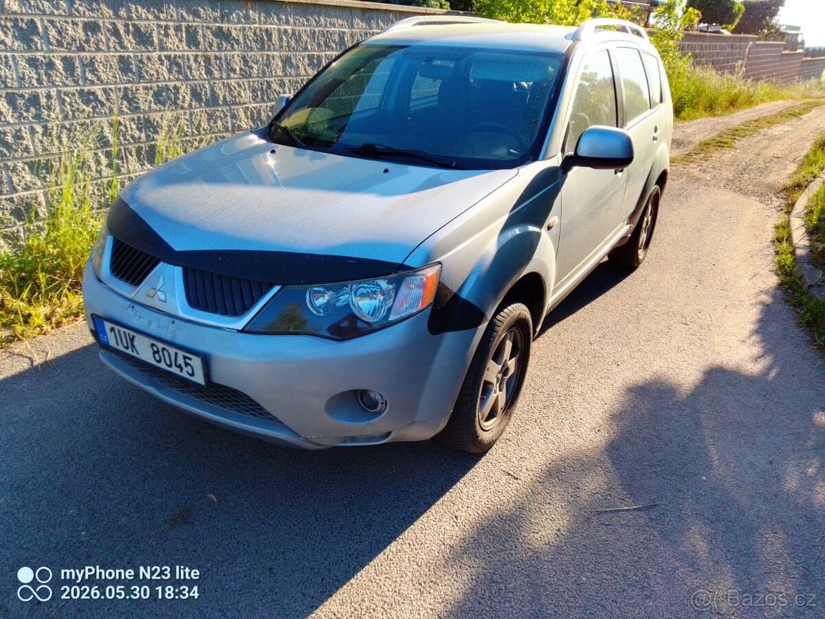 2009 Mitsubishi OUTLANDER