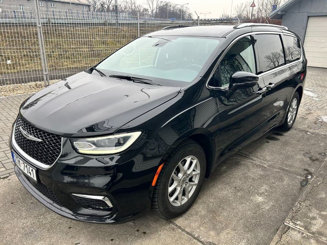 2021 Chrysler PACIFICA