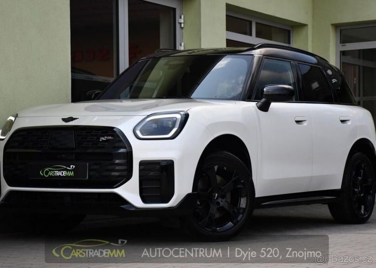2024 Mini COUNTRYMAN