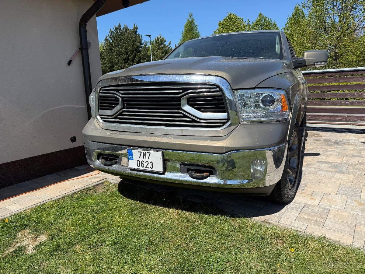2014 Dodge OSTATNÍ