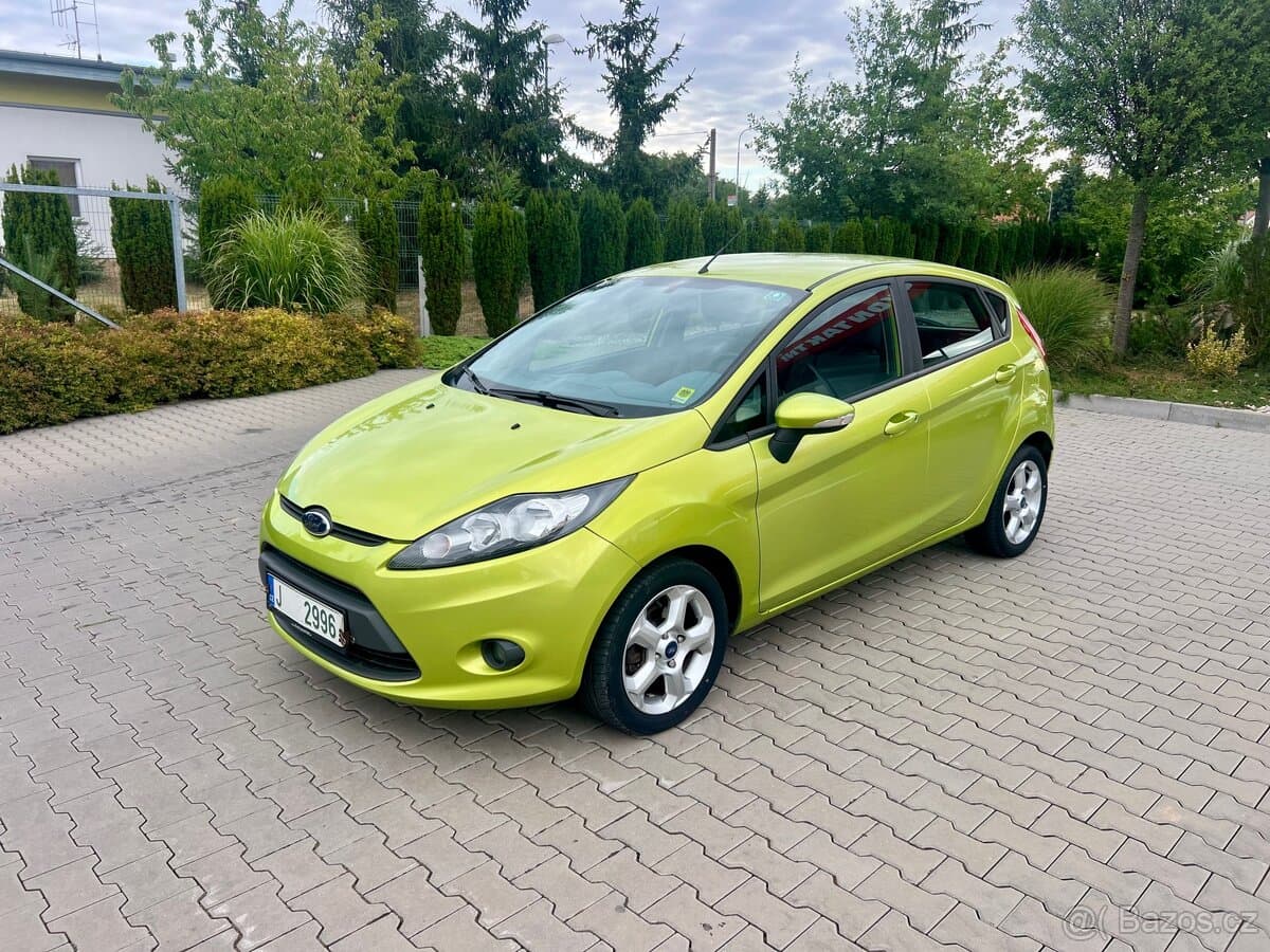 2009 Ford FIESTA