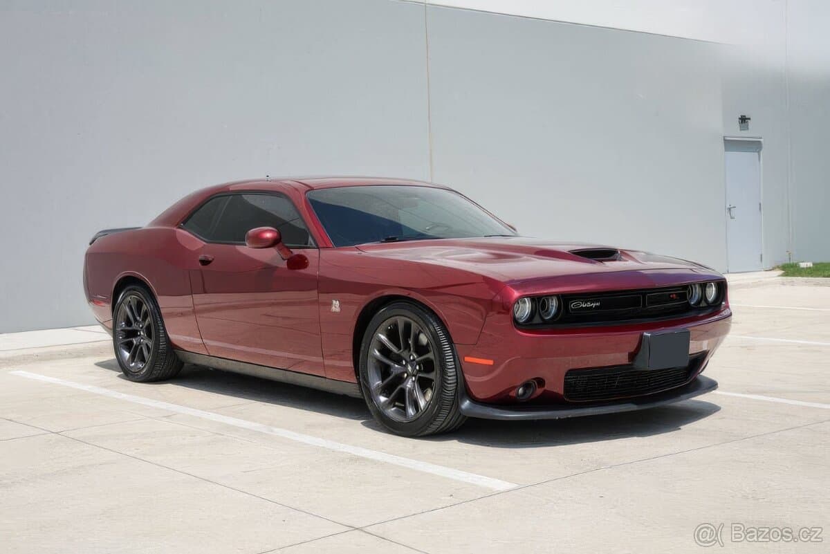 2020 Dodge CHALLENGER