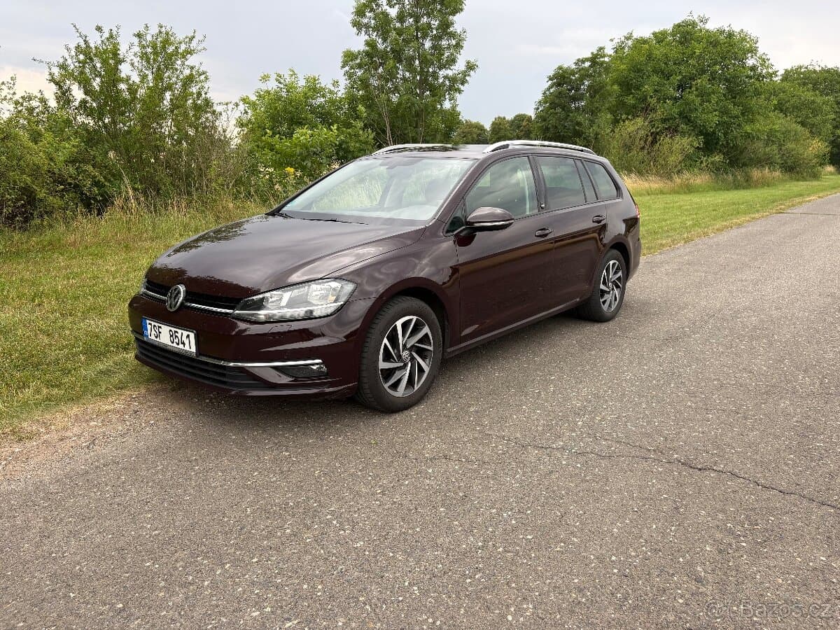 2017 Volkswagen GOLF