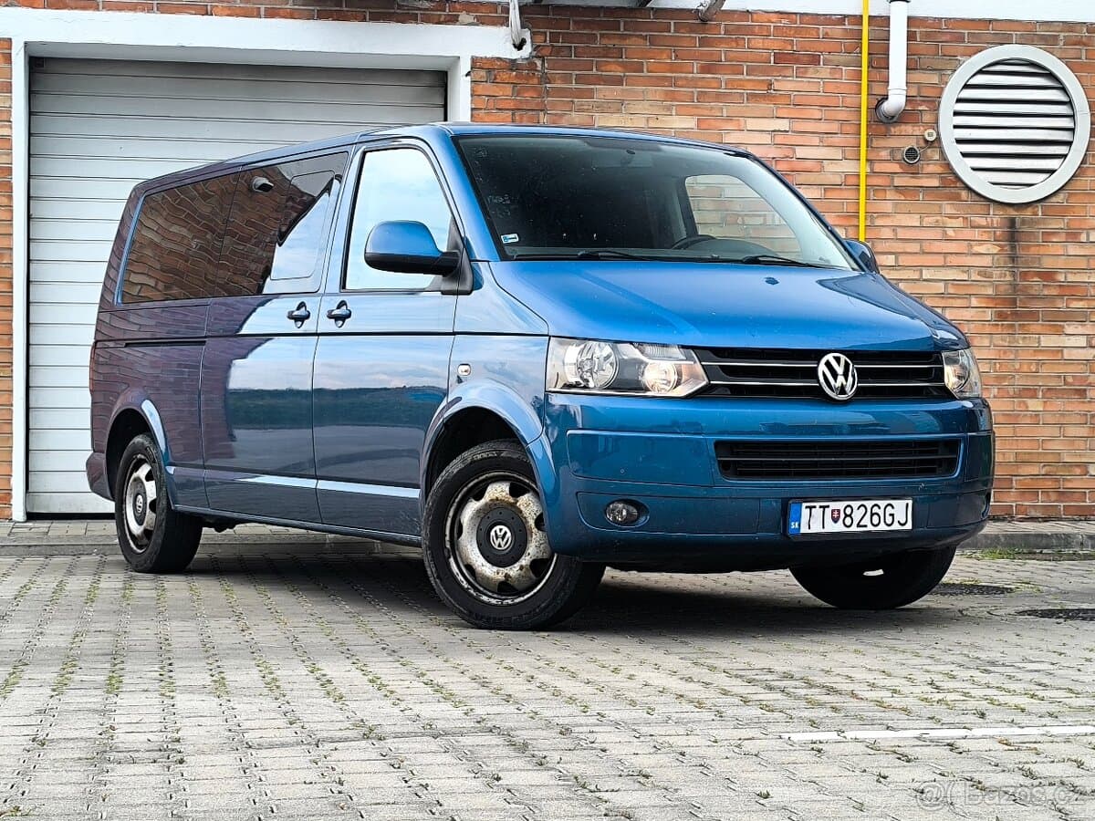 2011 Volkswagen CARAVELLE