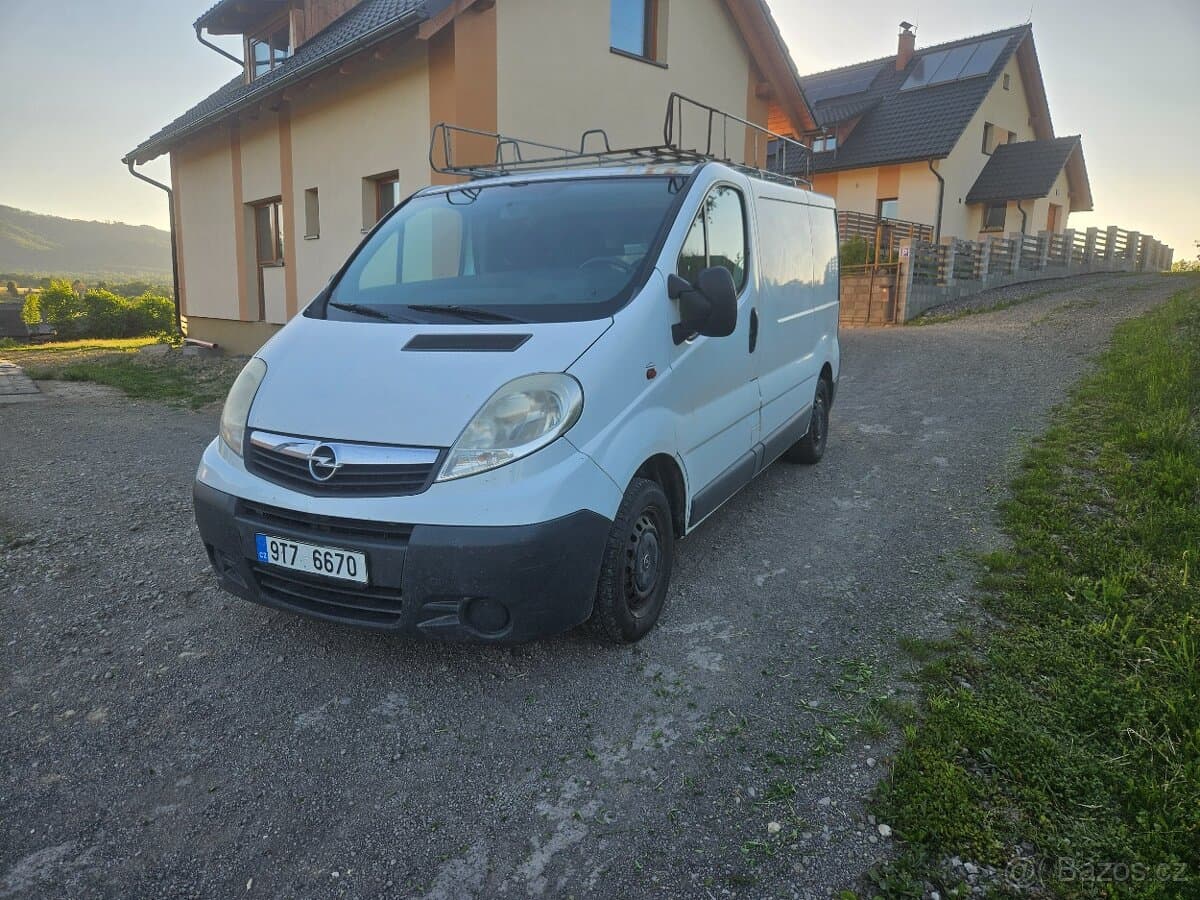 2007 Opel VIVARO