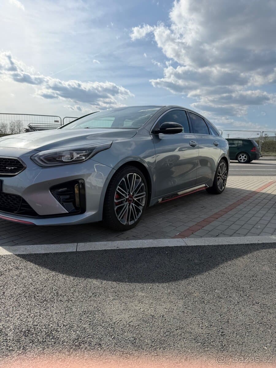 2020 Kia PROCEED