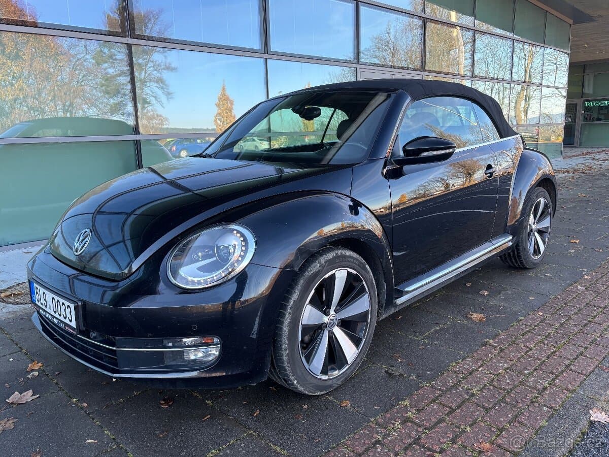 2018 Volkswagen BEETLE
