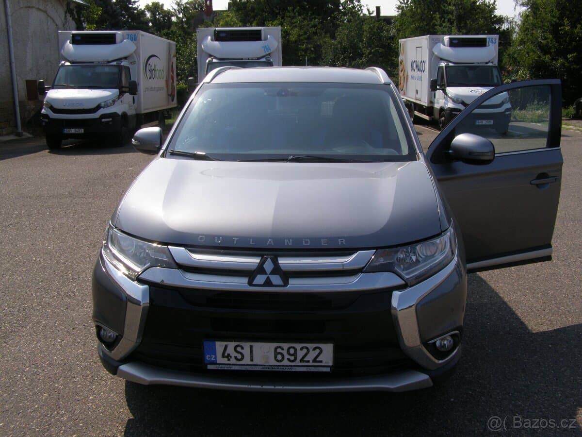 2016 Mitsubishi OUTLANDER
