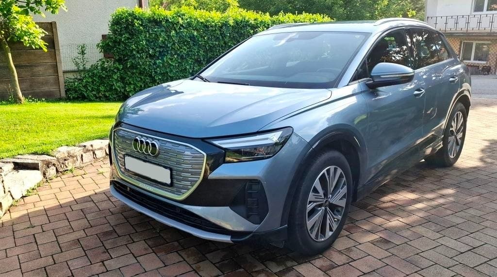 2022 Audi Q4