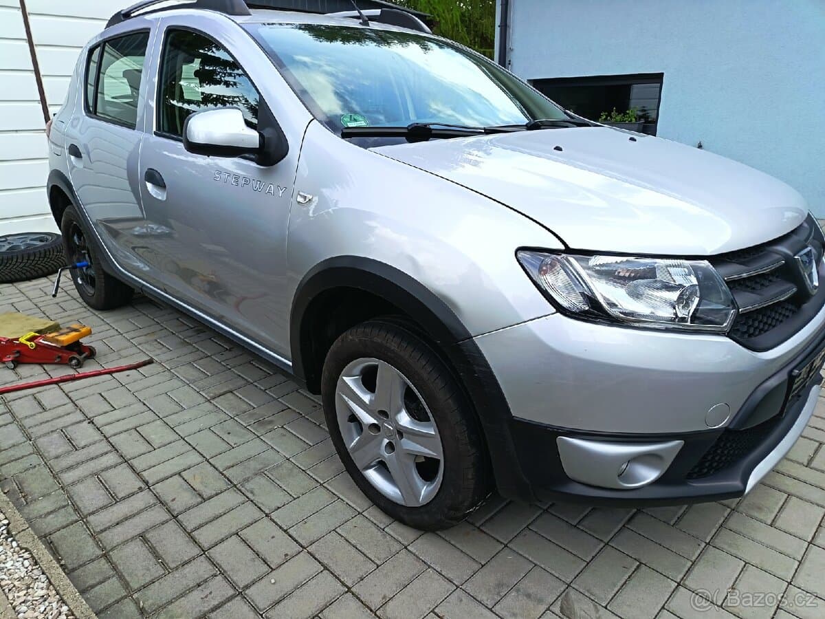 2014 Dacia SANDERO