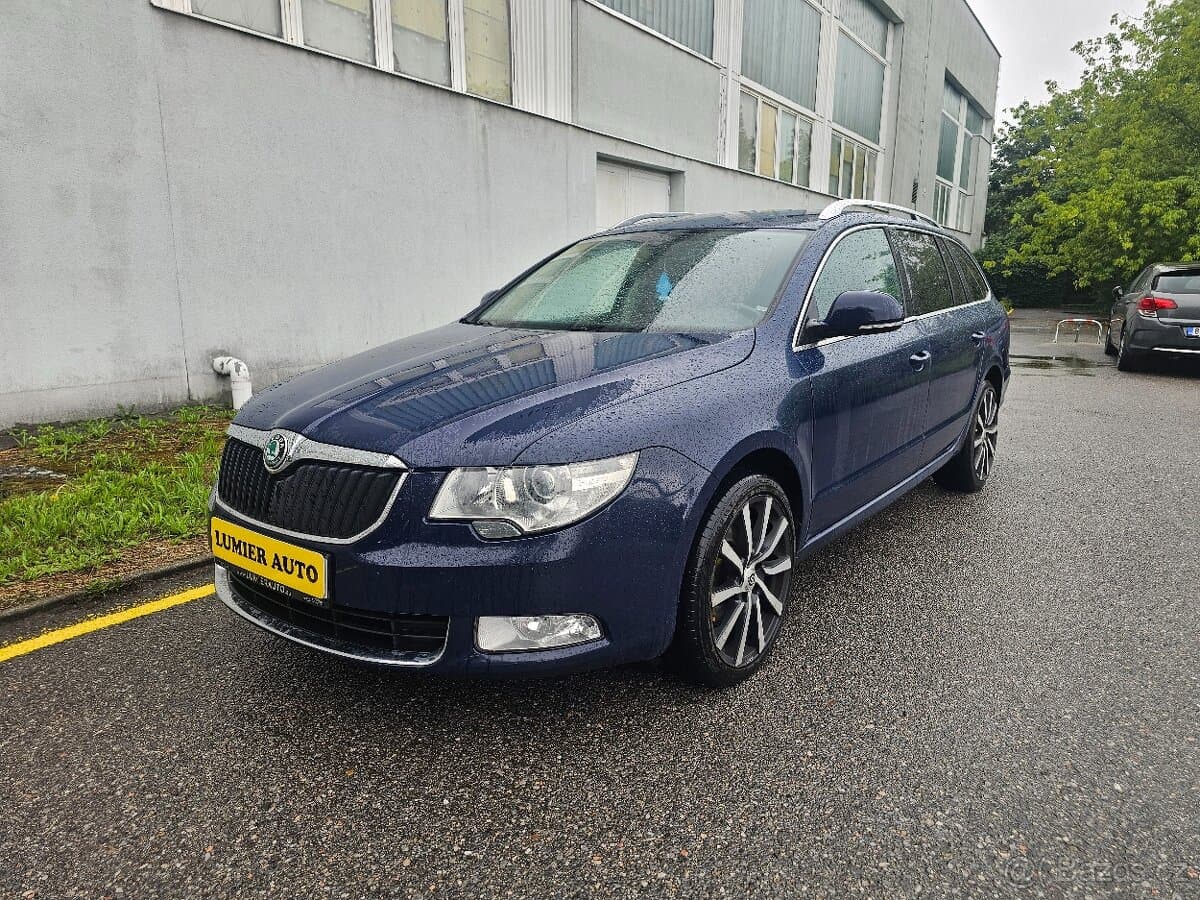 2011 Škoda SUPERB