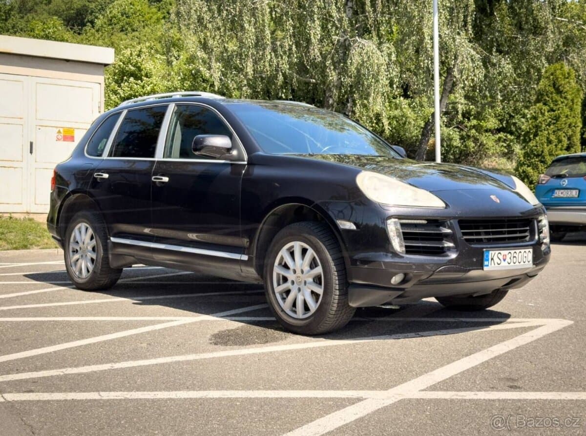 2010 Porsche CAYENNE