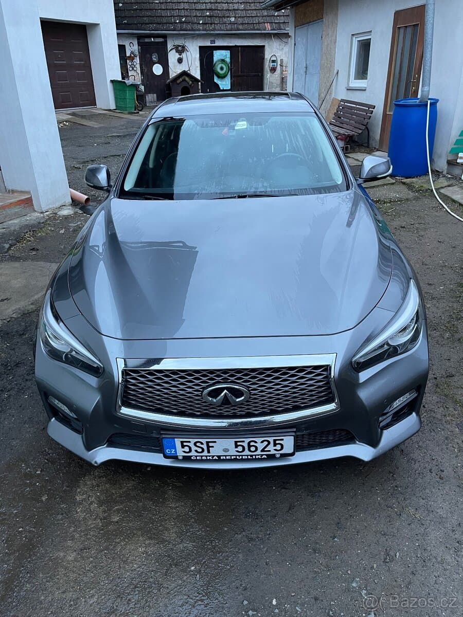 2016 Infiniti Q50