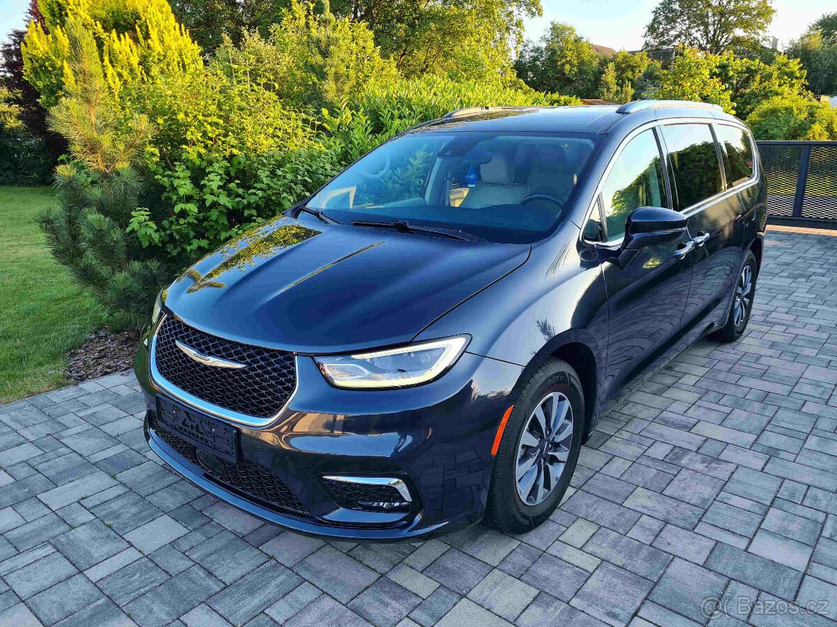 2021 Chrysler PACIFICA