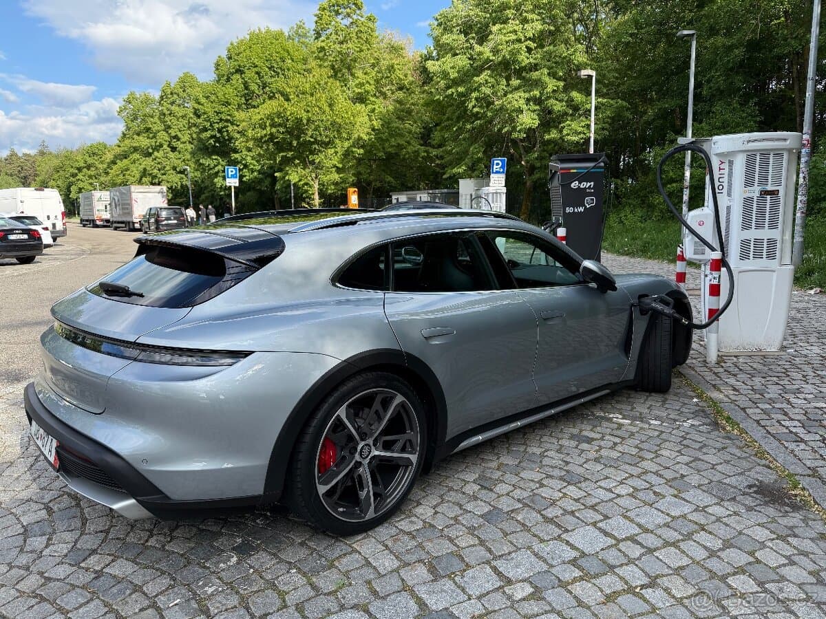 2021 Porsche TAYCAN