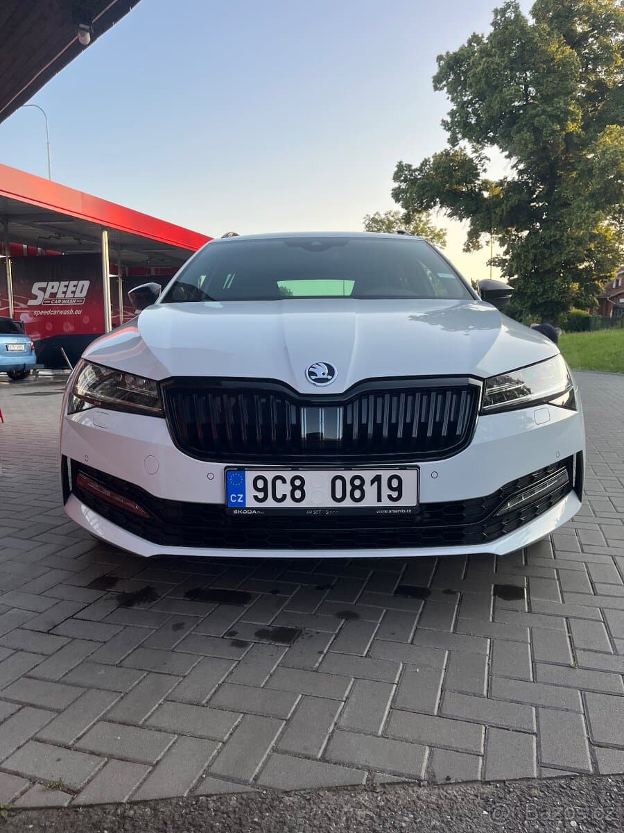 2022 Škoda SUPERB