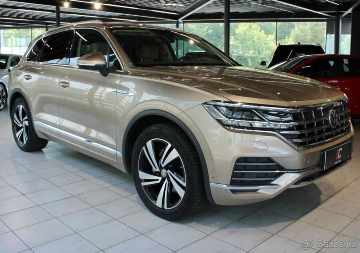 2018 Volkswagen TOUAREG