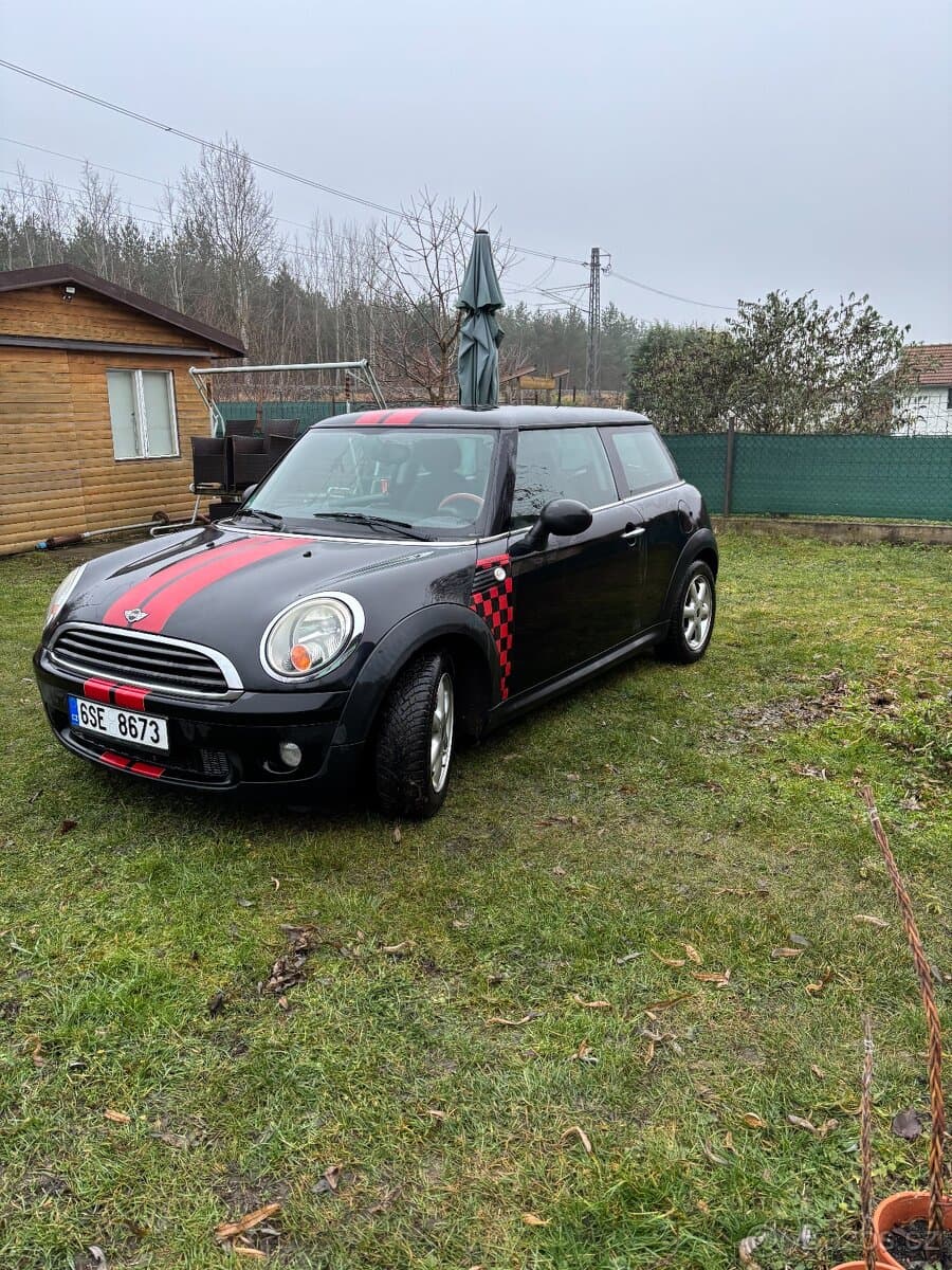 2010 Mini COOPER