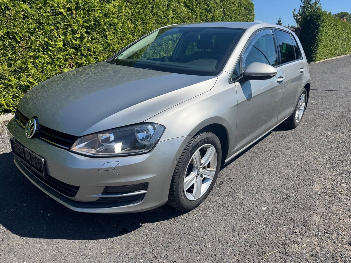2013 Volkswagen GOLF
