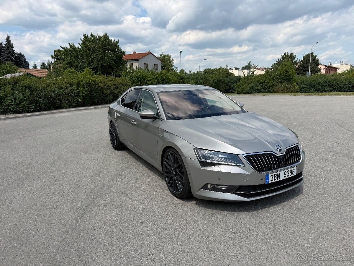 2017 Škoda SUPERB