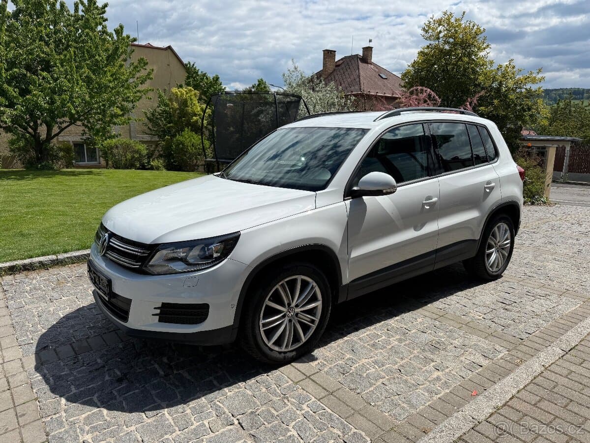 2015 Volkswagen TIGUAN