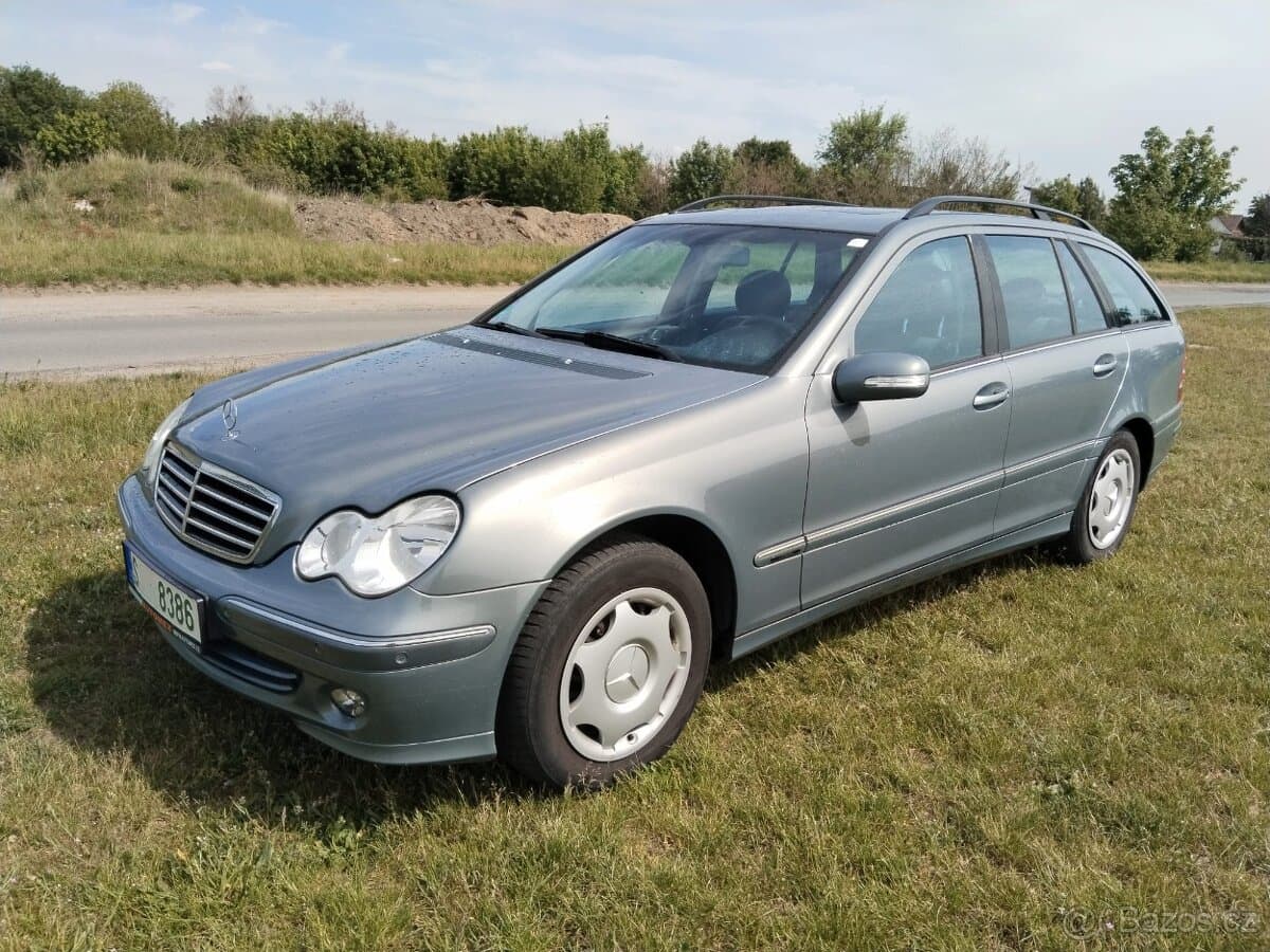 2004 Mercedes-Benz OSTATNÍ