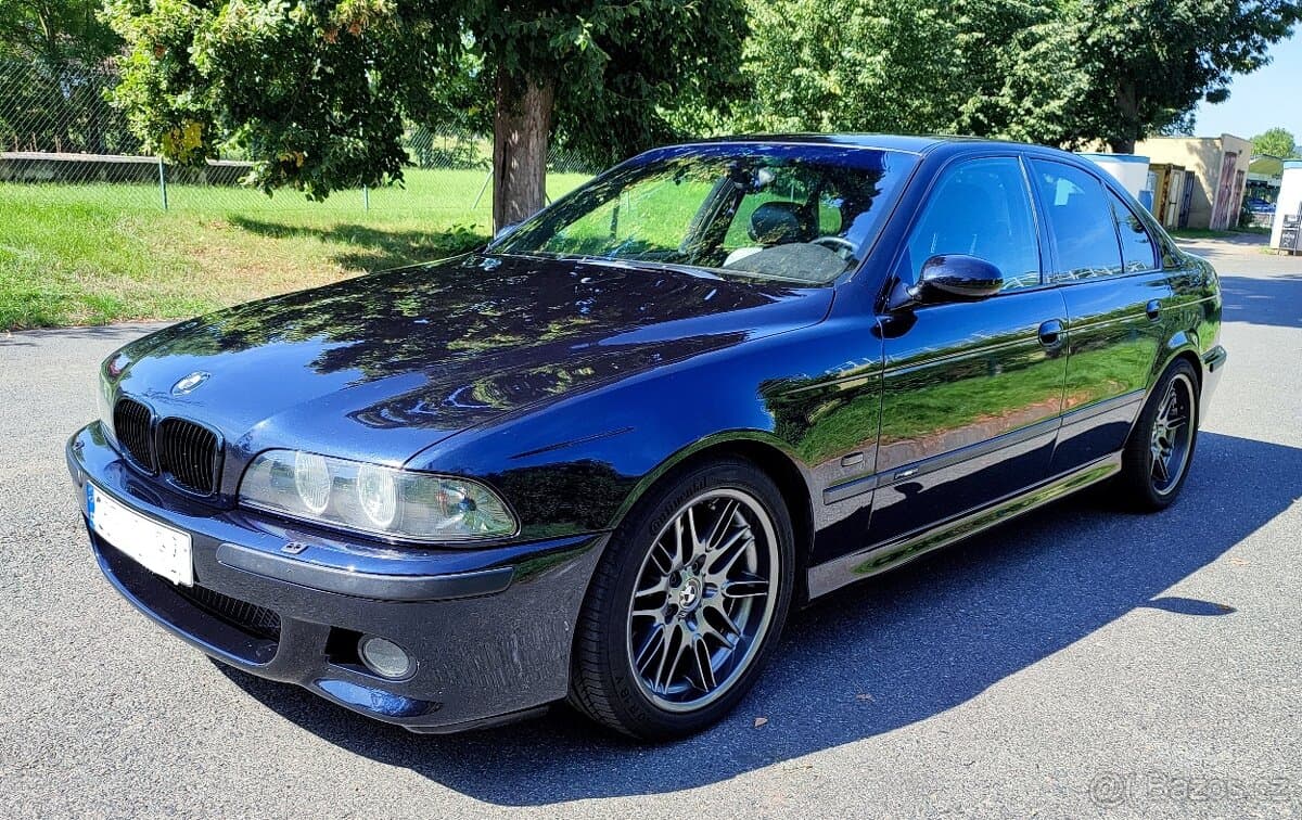 2000 BMW M5