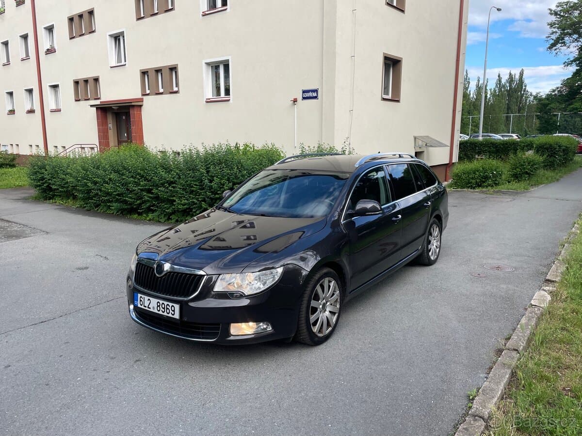 2011 Škoda SUPERB