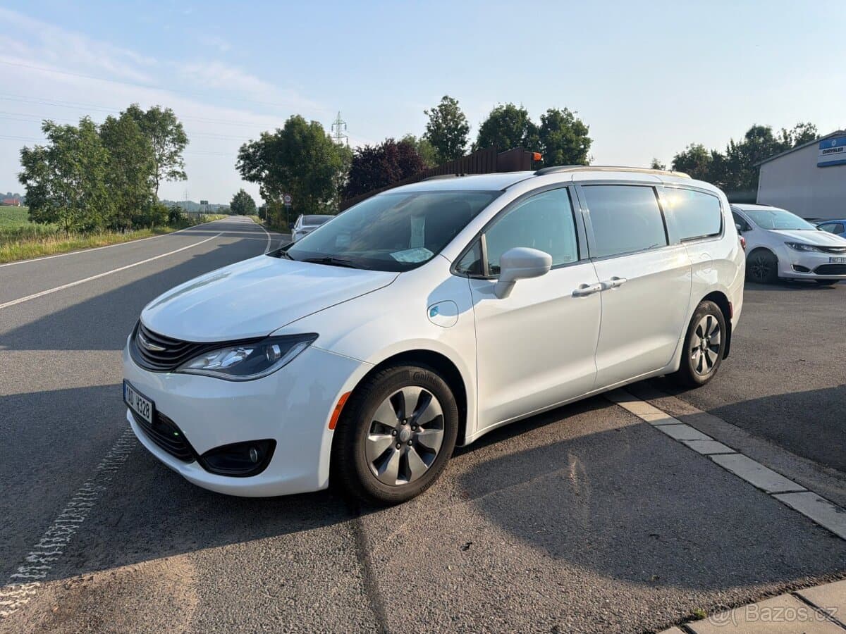 2019 Chrysler PACIFICA
