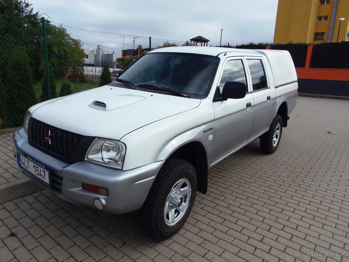 2003 Mitsubishi L200