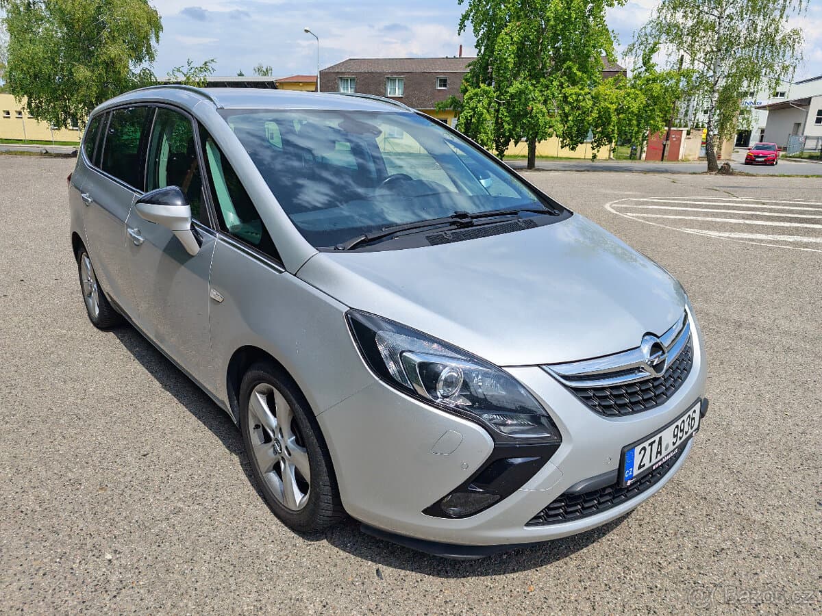 2016 Opel ZAFIRA