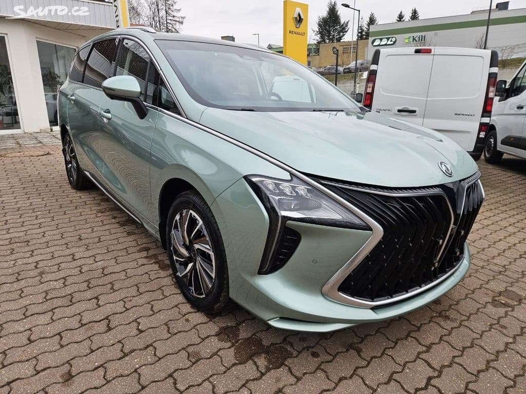 2025 Dongfeng U-TOUR