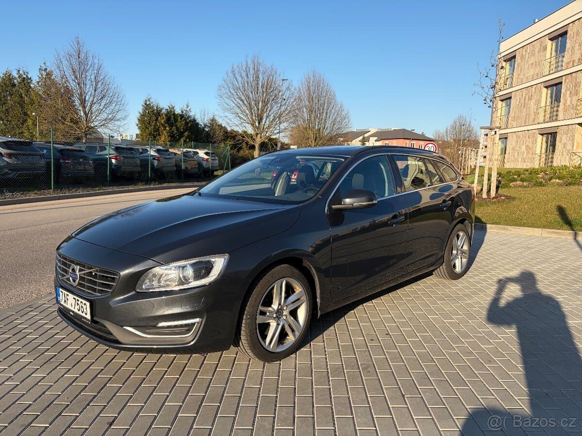 2017 Volvo V60