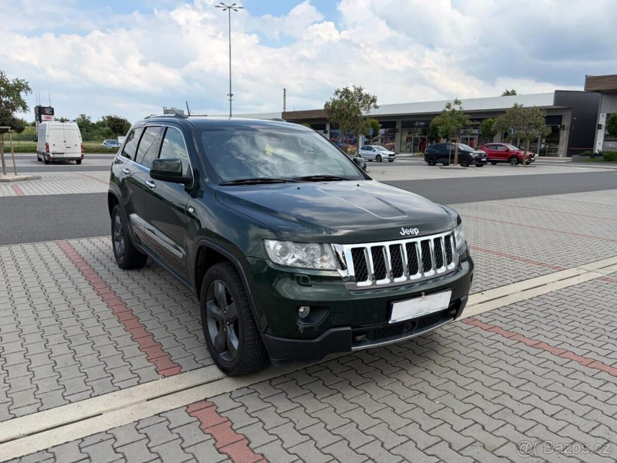 2011 Jeep CHEROKEE