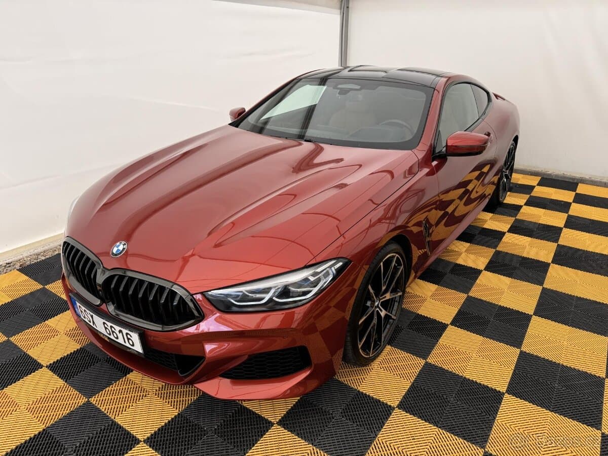 2022 BMW 8-SERIES