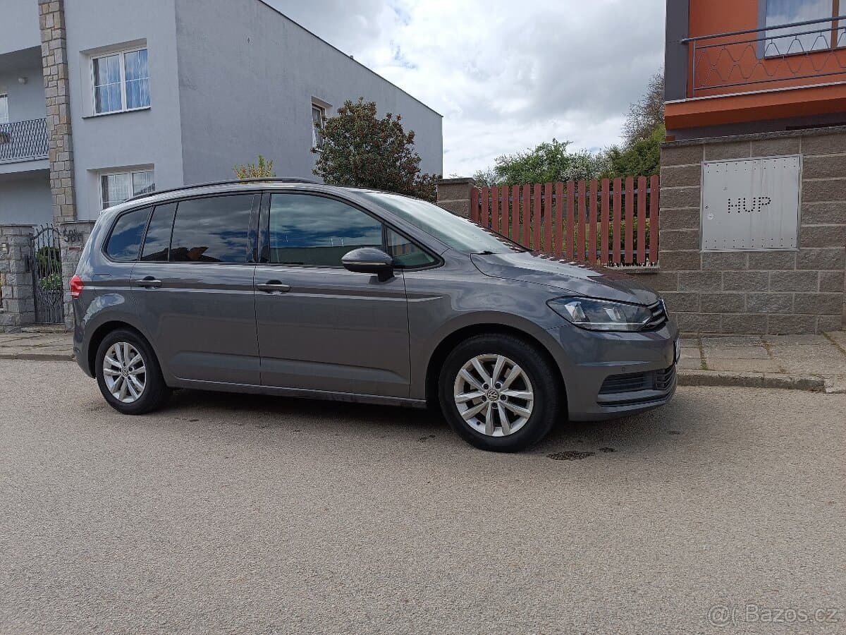 2015 Volkswagen TOURAN