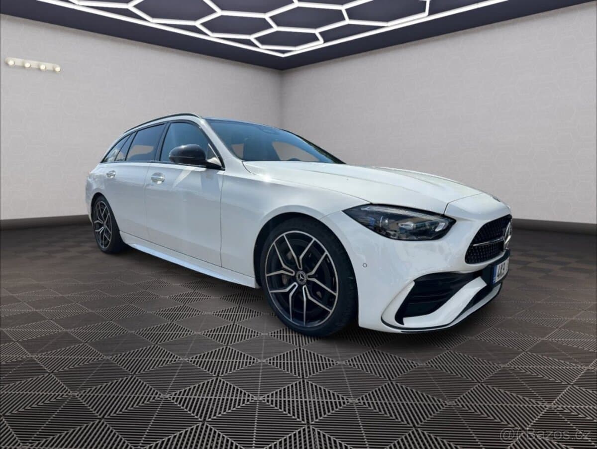 2021 Mercedes-Benz OSTATNÍ