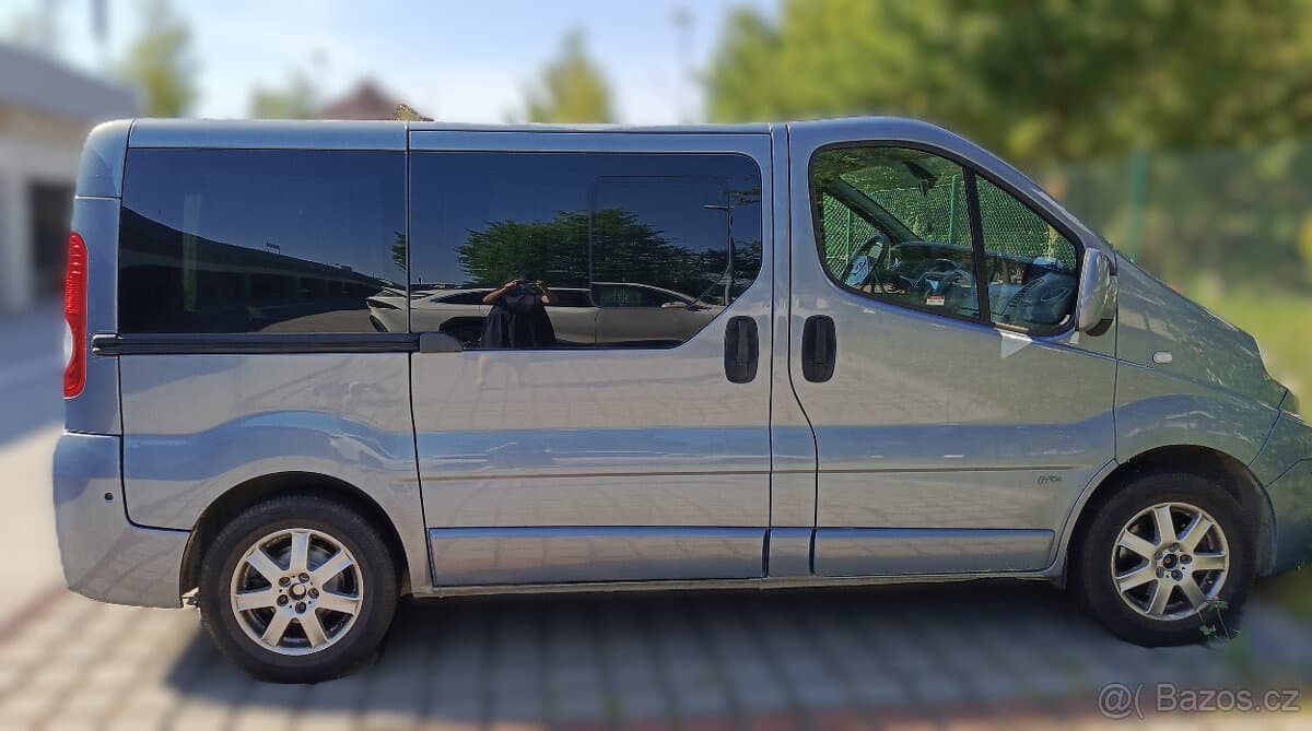 2010 Opel VIVARO