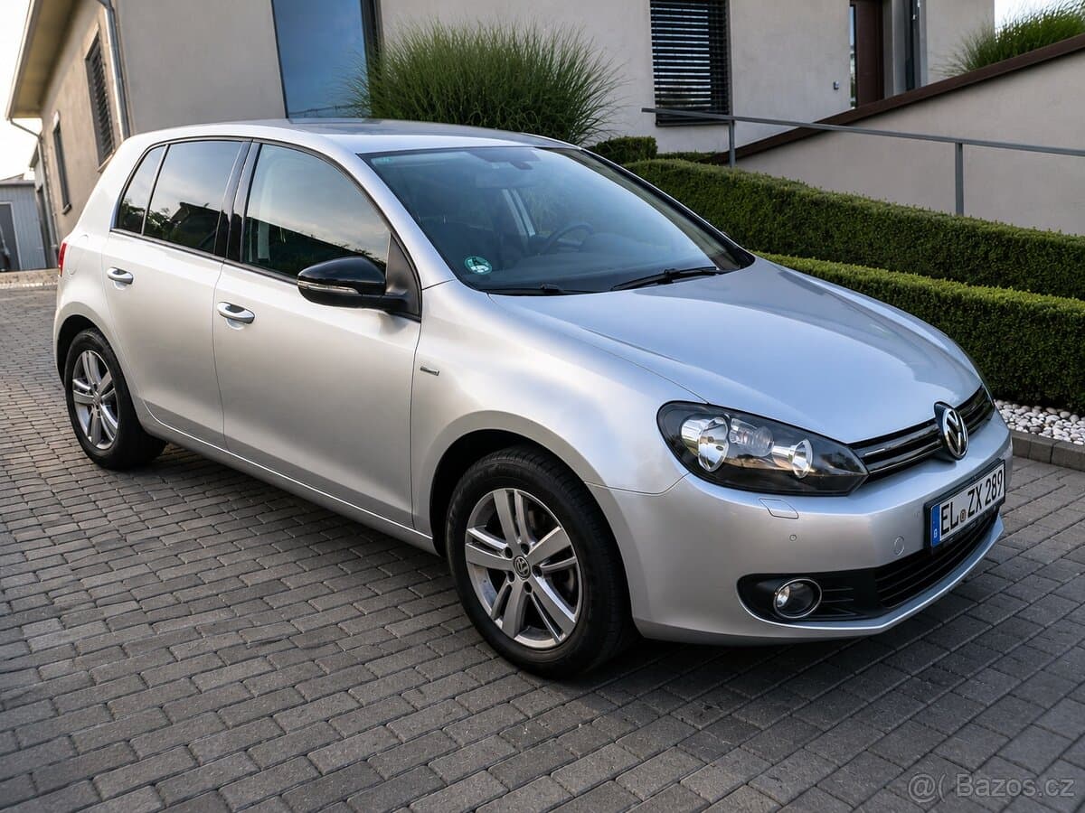 2012 Volkswagen GOLF