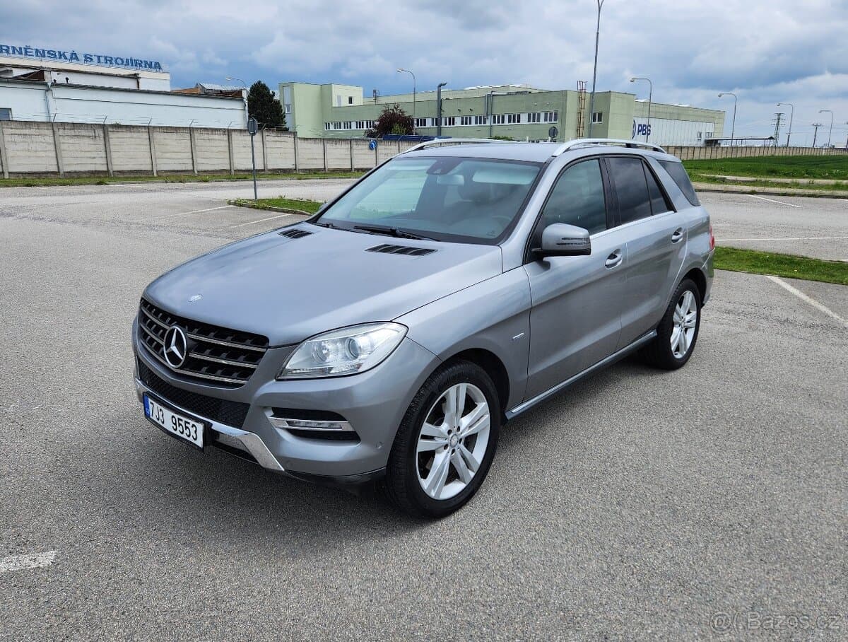 2012 Mercedes-Benz M-CLASS